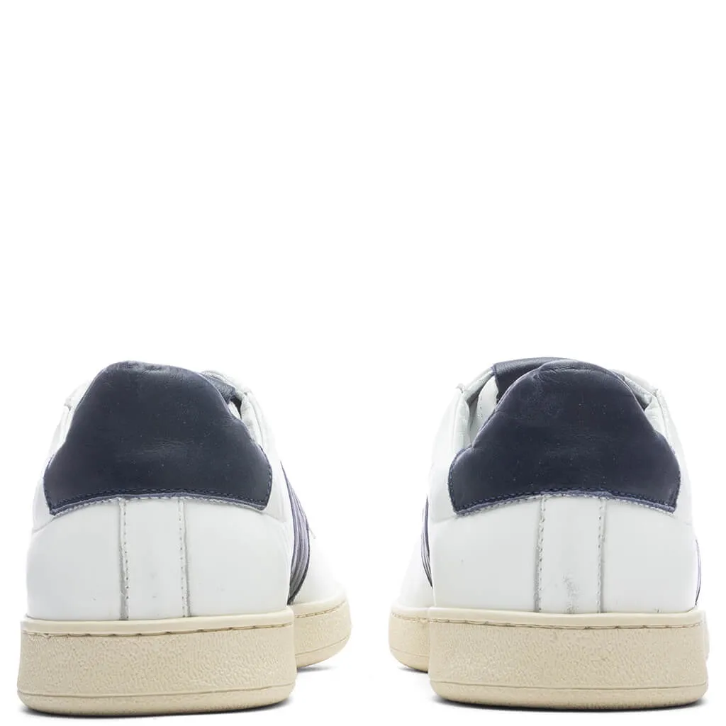 Court Shoe - White/Navy