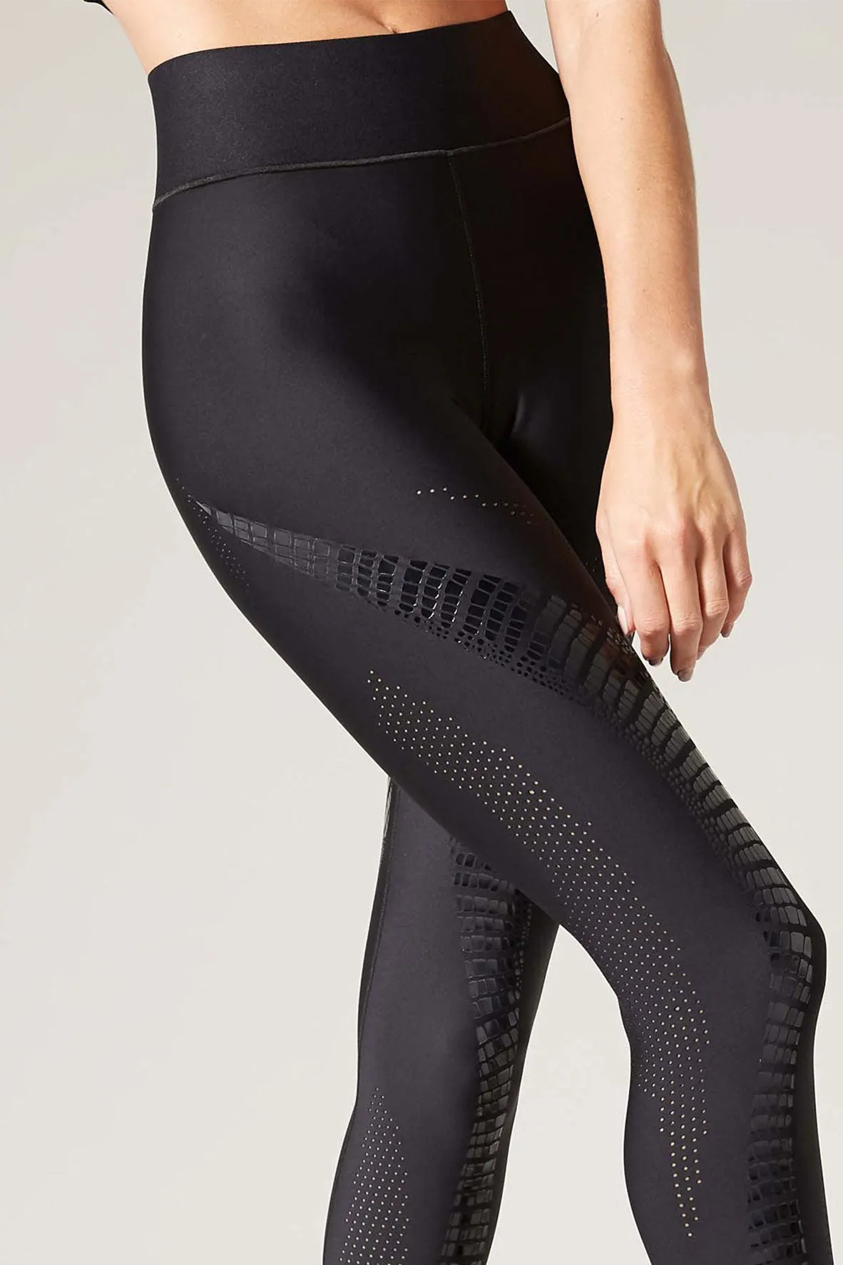 Croc Palisades Black  Ultra High Legging