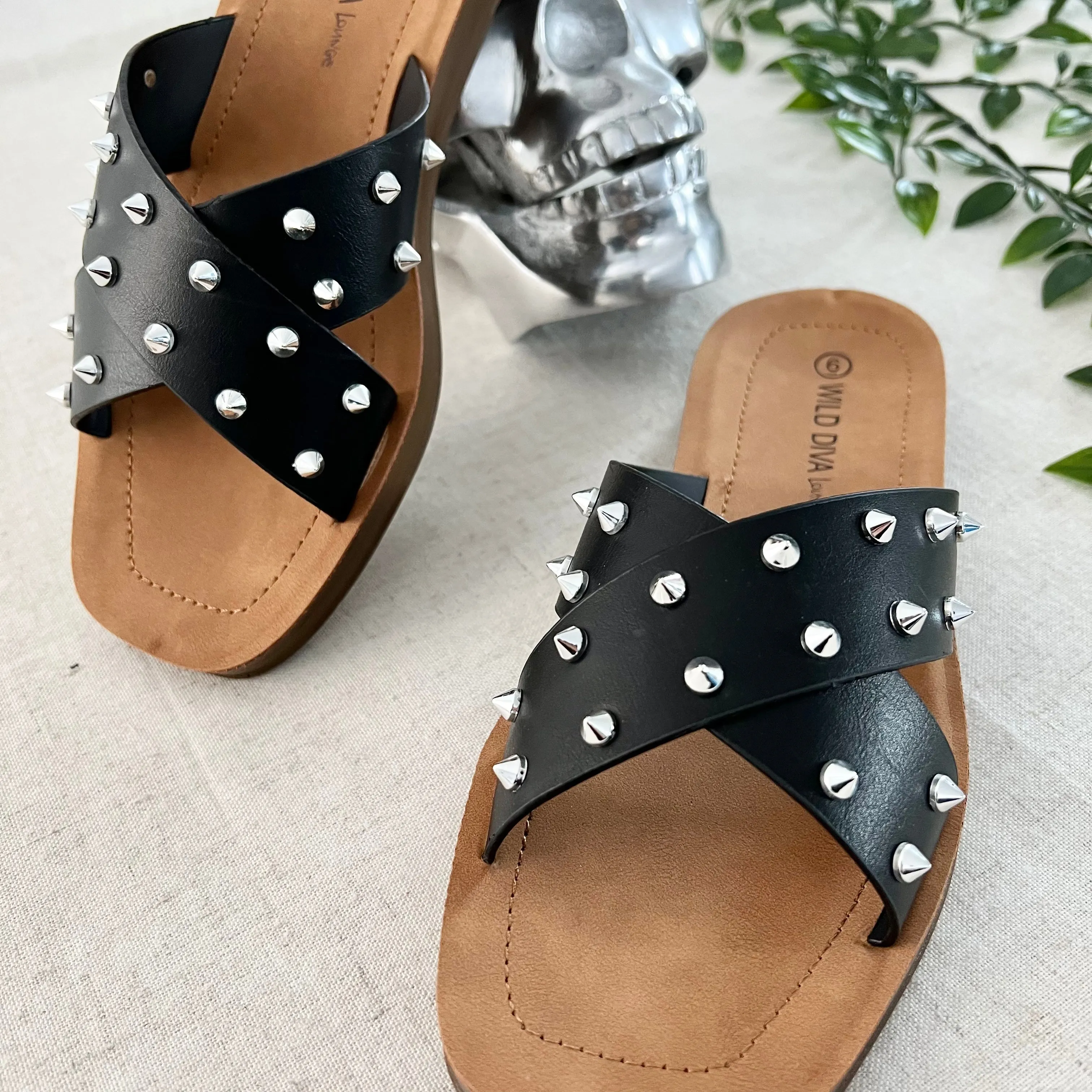 Cyndi Spike Sandals- Black Size 5/6