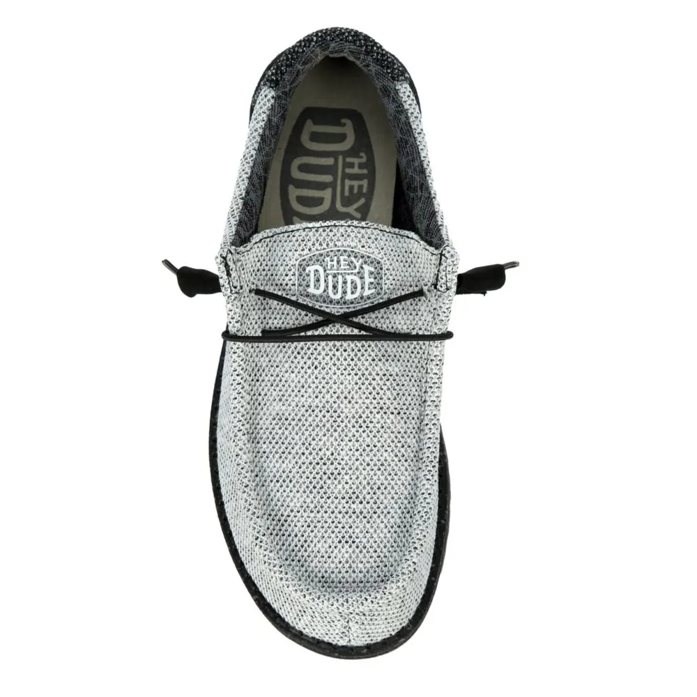 HEYDUDE  MENS WALLY KNIT SLIP ON SNEAKER