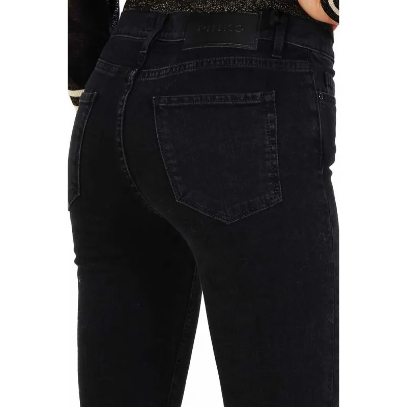 JEANS SKINNY CON ORLO SFRANGIATO IN DENIM, NERO