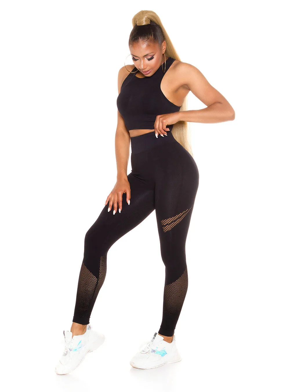 KouCla Sporty Set Crop Top and Push-up Leggings