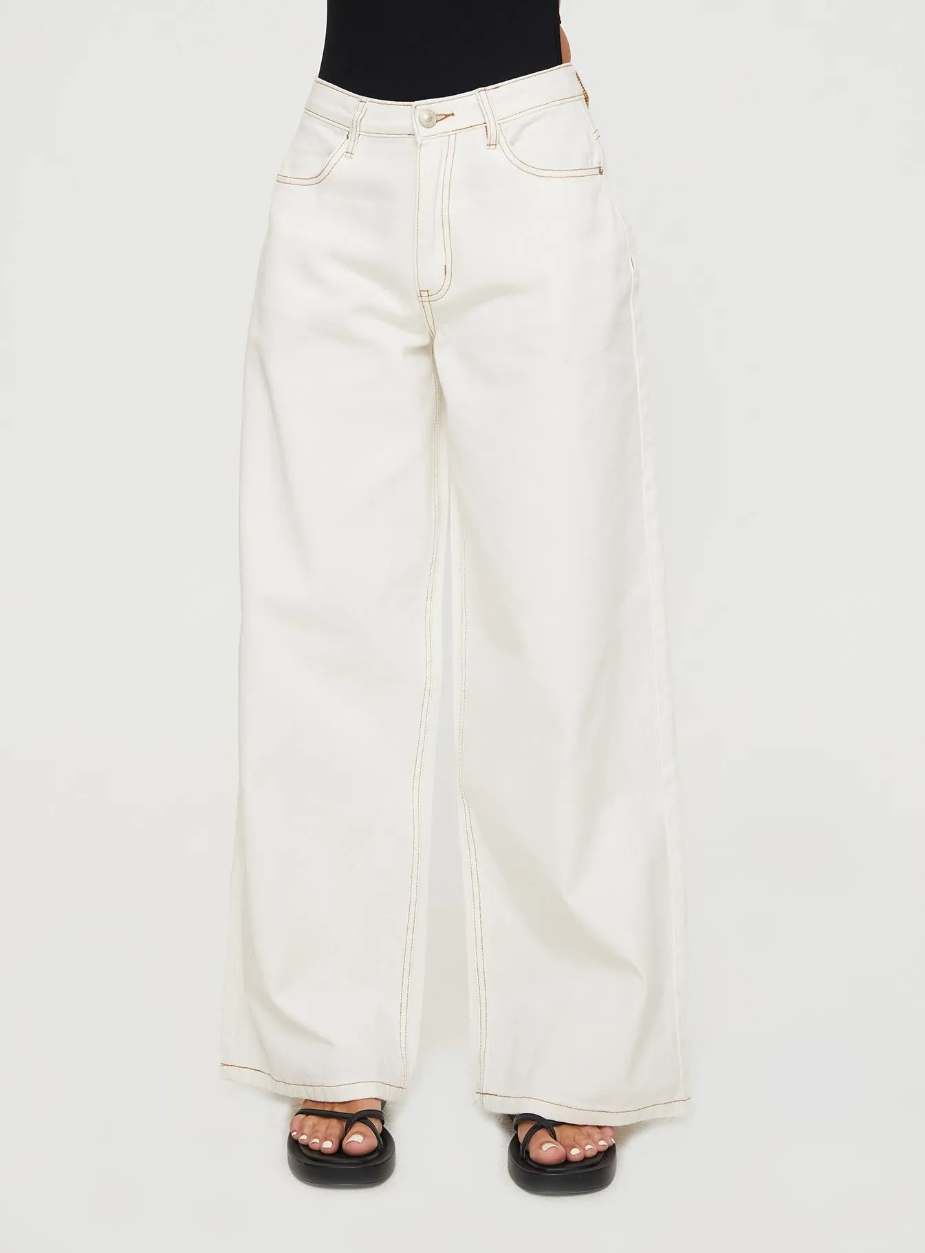 Naylor Wide Leg Jeans Cream Petite