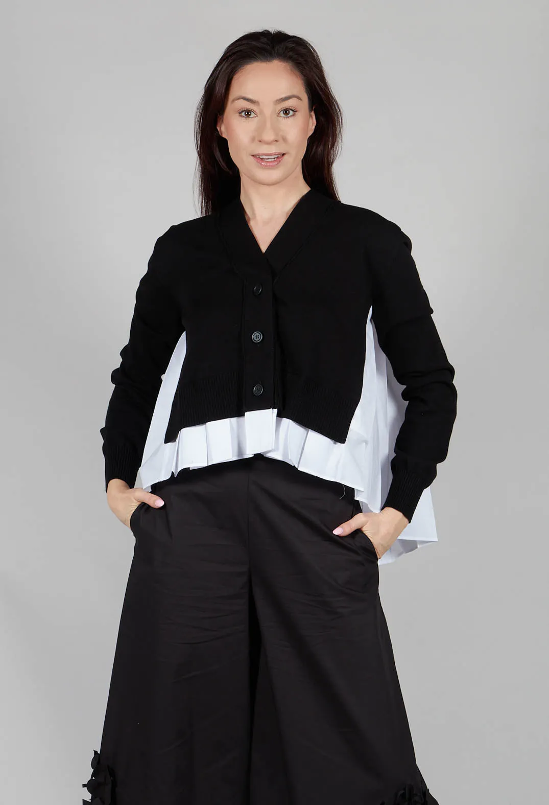 Pleated Shirt Cardigan in Black