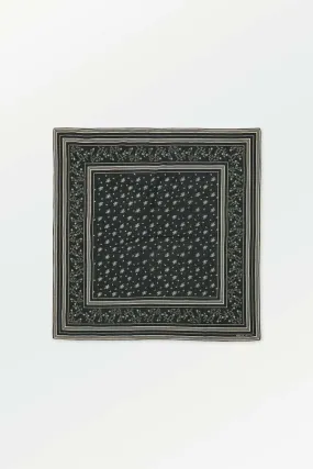 SKALL CLASSIC SCARF - black