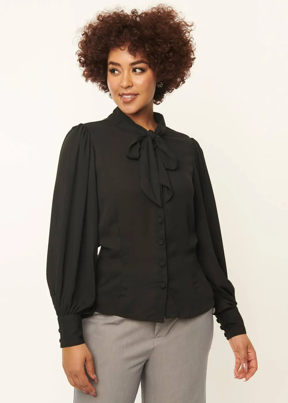 Unique Vintage Gwen 40's Blouse Black