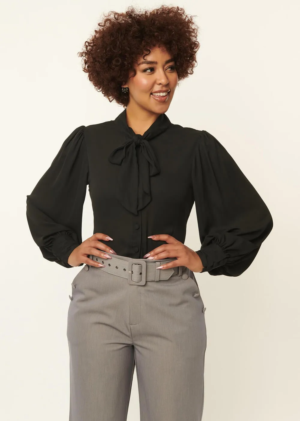 Unique Vintage Gwen 40's Blouse Black