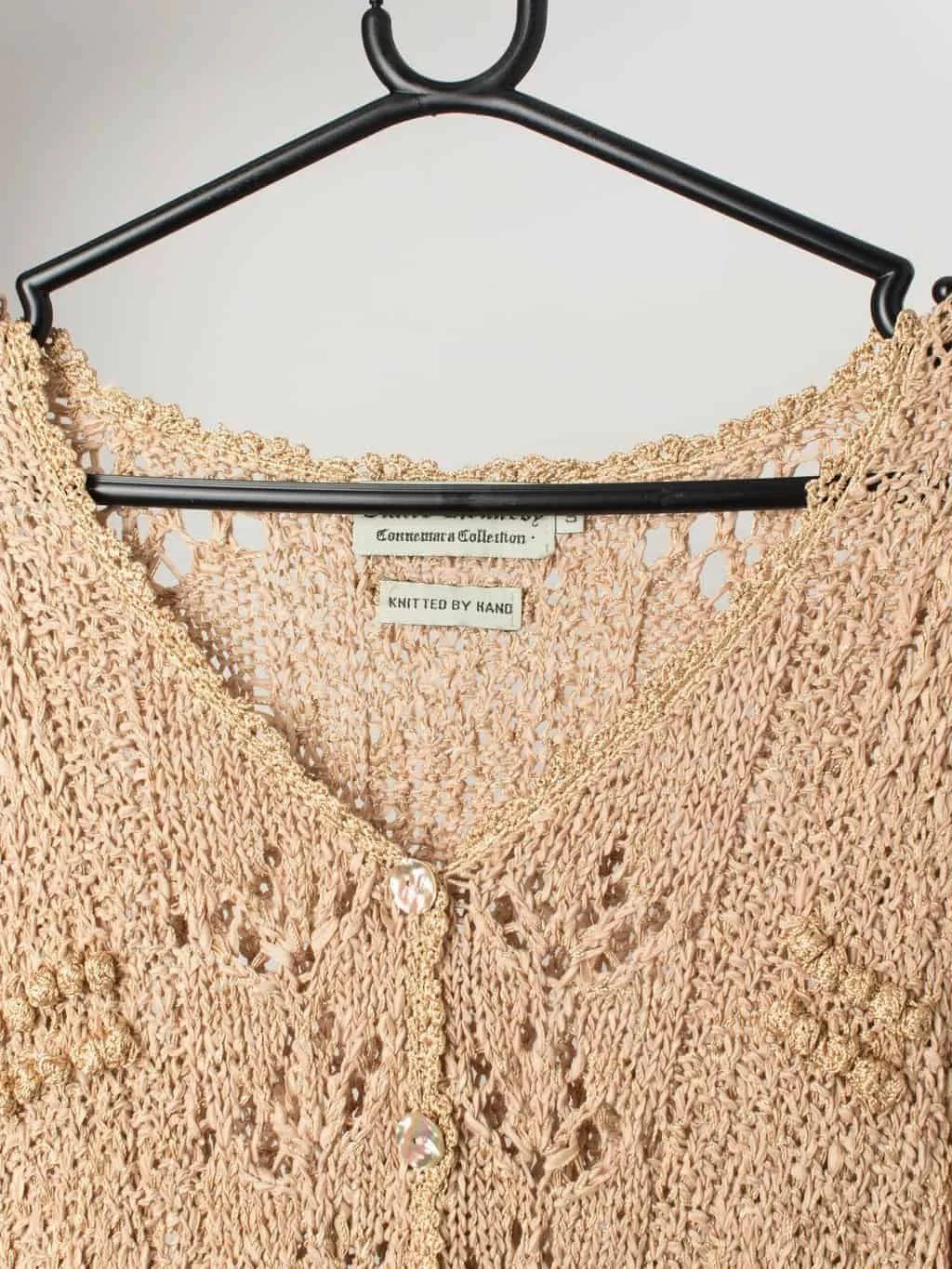 Vintage hand knitted cardigan in beige and gold with 3D knit embellishments – Medium